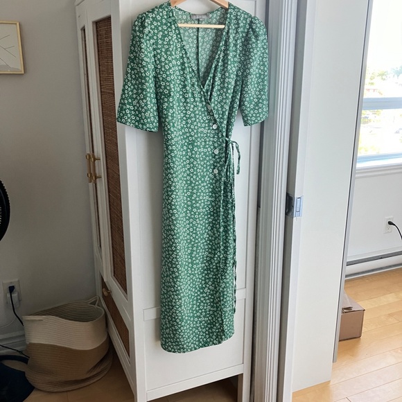 NLW green wrap dress - Picture 7 of 7